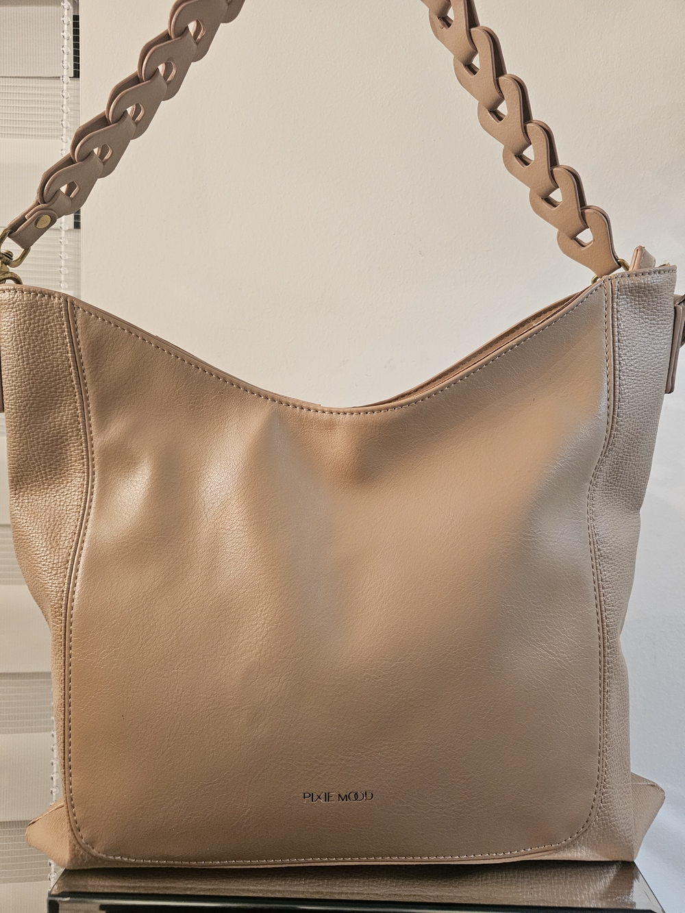 Pixie Mood Beige Chain-Handle Shoulder Bag